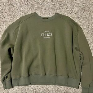 Nuuds Women’s Crewneck Sweatshirt in Olive